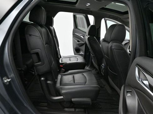 Used 2019 Buick Enclave Avenir w/ Avenir Technology Package image 37