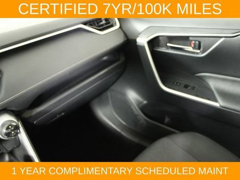 Used 2025 Toyota RAV4 XLE AWD/4WD image 16