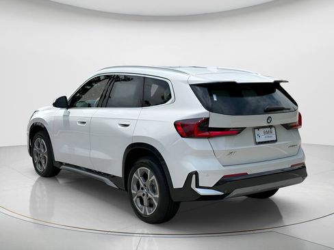 New 2026 BMW X1 xDrive28i w/ Technology Package AWD/4WD image 7