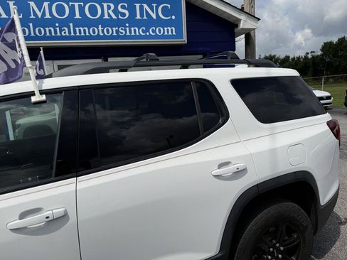 Used 2020 GMC Acadia AT4 w/ Driver Alert Package II AWD/4WD image 2