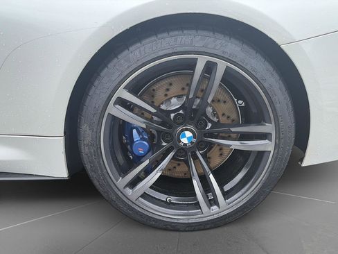 Used 2018 BMW M4 Coupe RWD image 12