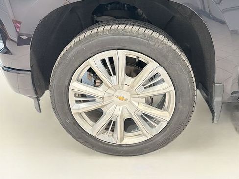Certified 2022 Chevrolet Silverado 1500 High Country image 27