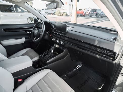 Used 2024 Honda CR-V EX-L image 9