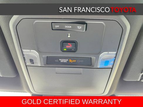 Certified 2025 Toyota Tacoma TRD Off-Road AWD/4WD image 34