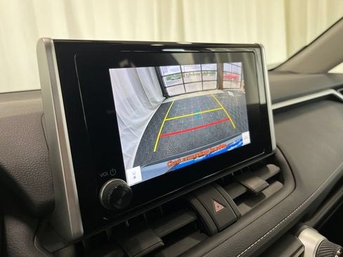 Used 2024 Toyota RAV4 XLE AWD/4WD image 13