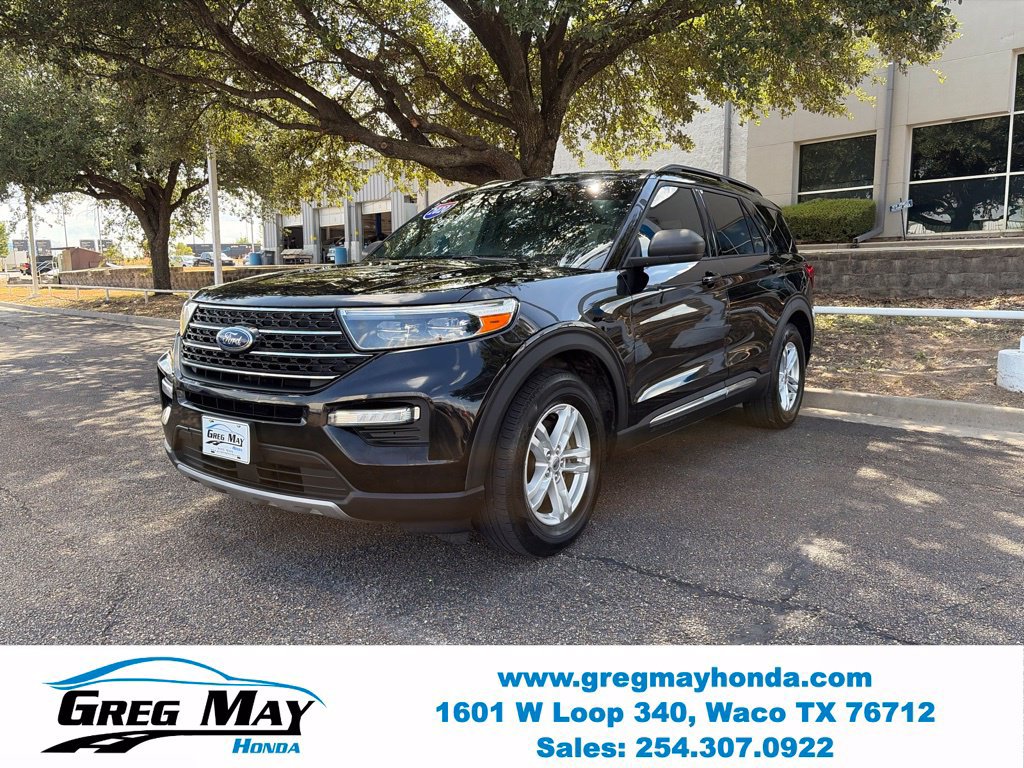 Used 2020 Ford Explorer XLT w/ Equipment Group 202A RWD image 3