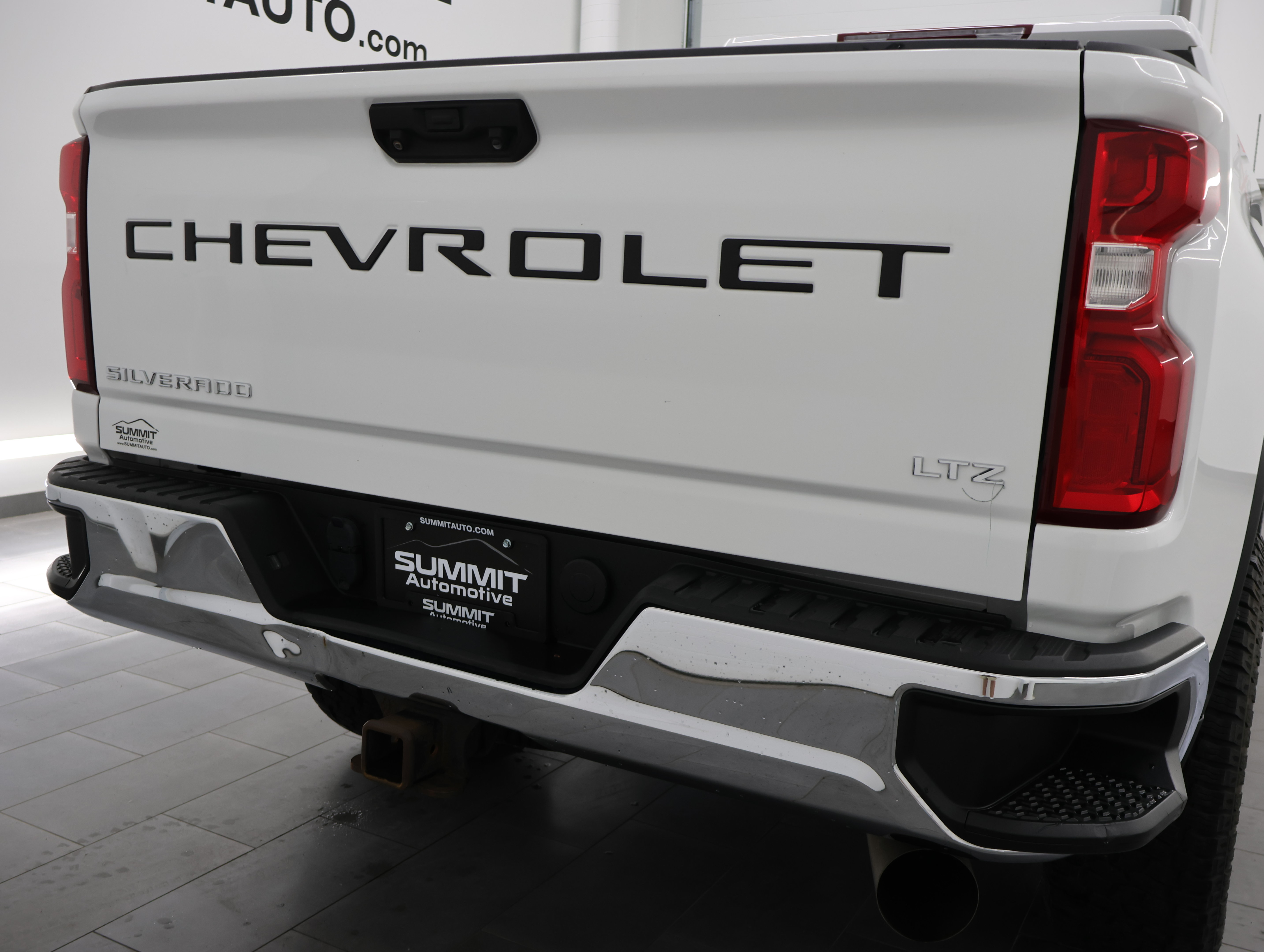 Used 2023 Chevrolet Silverado 2500 LTZ AWD/4WD image 27