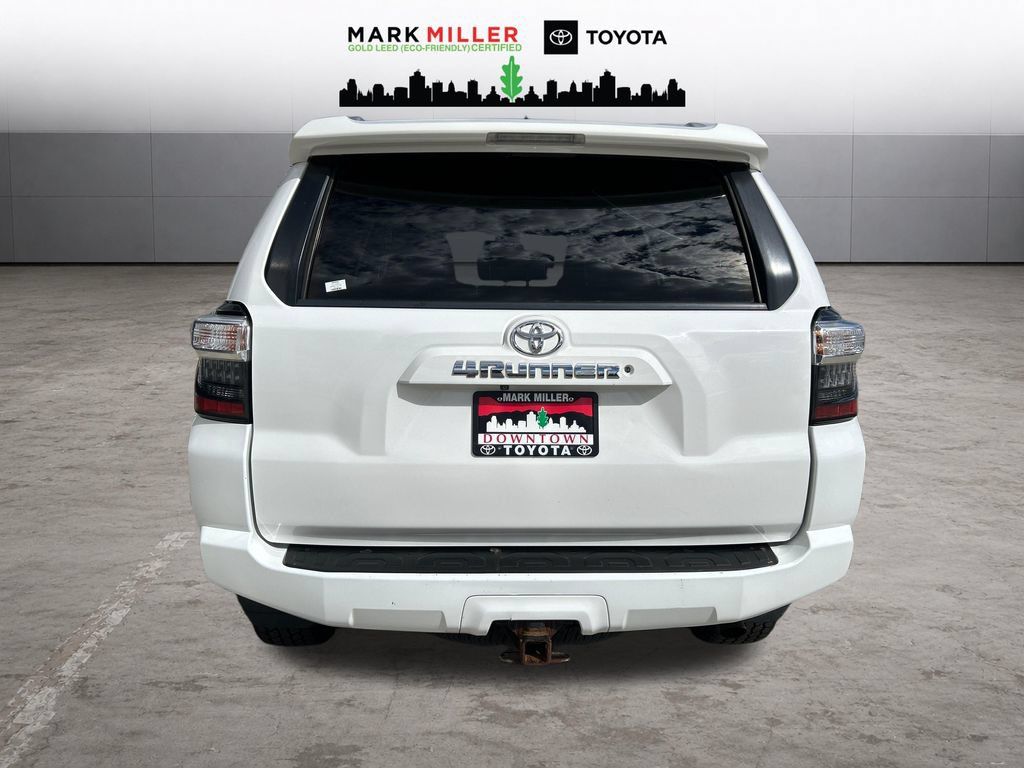 Used 2015 Toyota 4Runner SR5 Premium AWD/4WD image 4