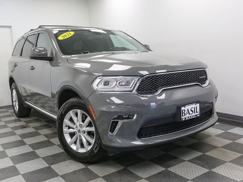 Used 2021 Dodge Durango SXT AWD/4WD image 2