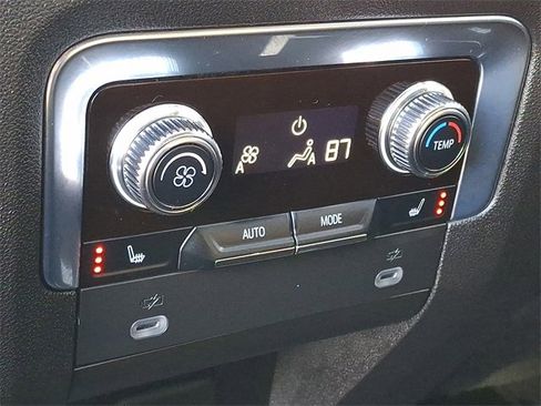 Certified 2023 GMC Yukon AT4 image 12