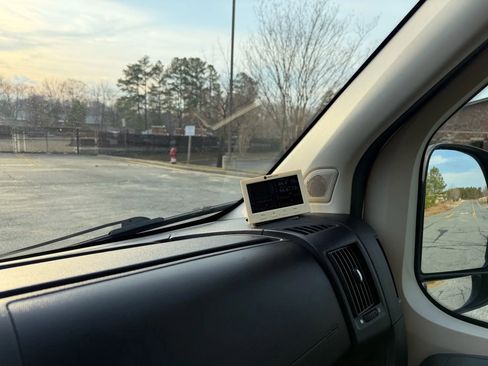 Used 2017 RAM ProMaster 1500 w/ Premium Appearance Group image 17