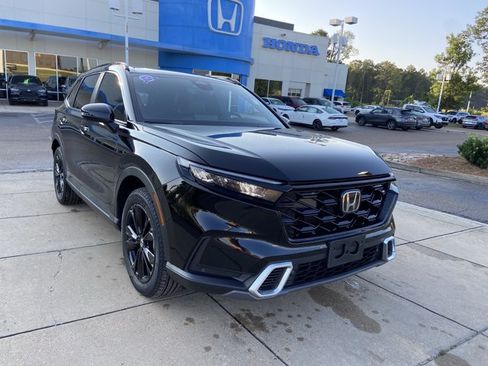 Used 2024 Honda CR-V Sport Touring image 2