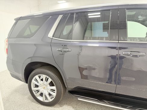 Used 2023 Chevrolet Tahoe High Country image 9