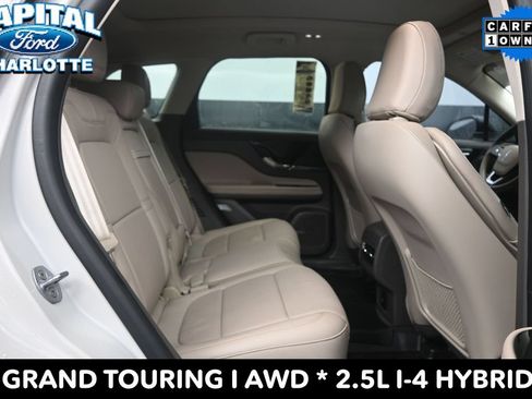 Used 2024 Lincoln Corsair Grand Touring AWD/4WD image 13