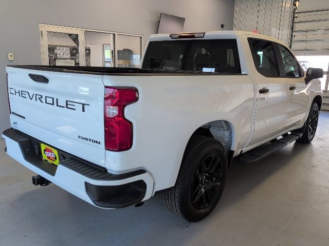 Used 2023 Chevrolet Silverado 1500 Custom w/ LPO, Dark Essentials Package AWD/4WD image 4