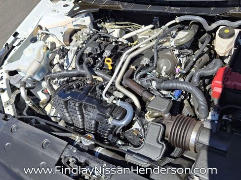 Used 2025 Nissan Altima 2.5 S FWD image 18