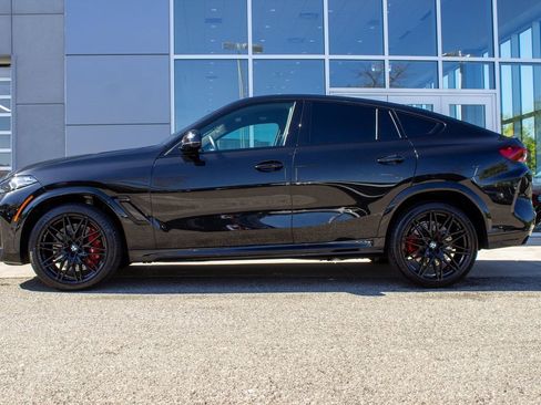 Used 2025 BMW X6 M Competition w/ Executive Package image 7