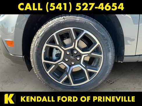 New 2026 Ford Maverick Lariat AWD/4WD image 14
