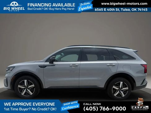 Used 2022 Kia Sorento EX FWD image 3