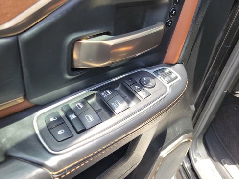 Used 2024 RAM 3500 Limited image 18