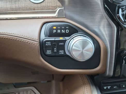 Used 2019 RAM 1500 Limited AWD/4WD image 33