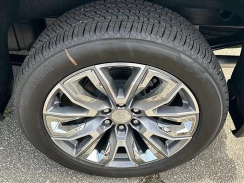 New 2026 GMC Sierra 1500 Denali AWD/4WD image 17