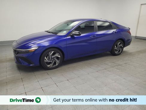 Used 2025 Hyundai Elantra Sport FWD image 1