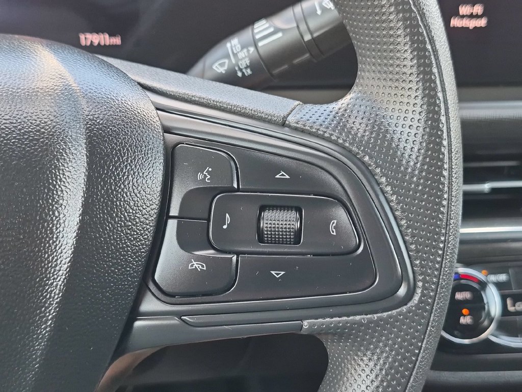 Used 2026 Buick Envista Preferred FWD image 22