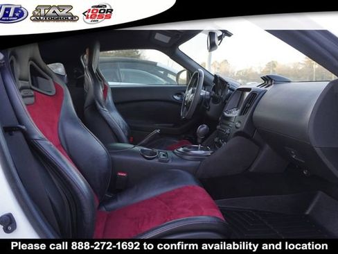 Used 2019 Nissan 370Z NISMO image 11