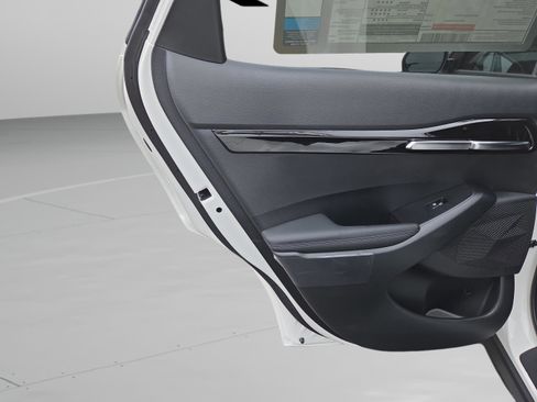 New 2026 Kia Seltos S FWD image 13