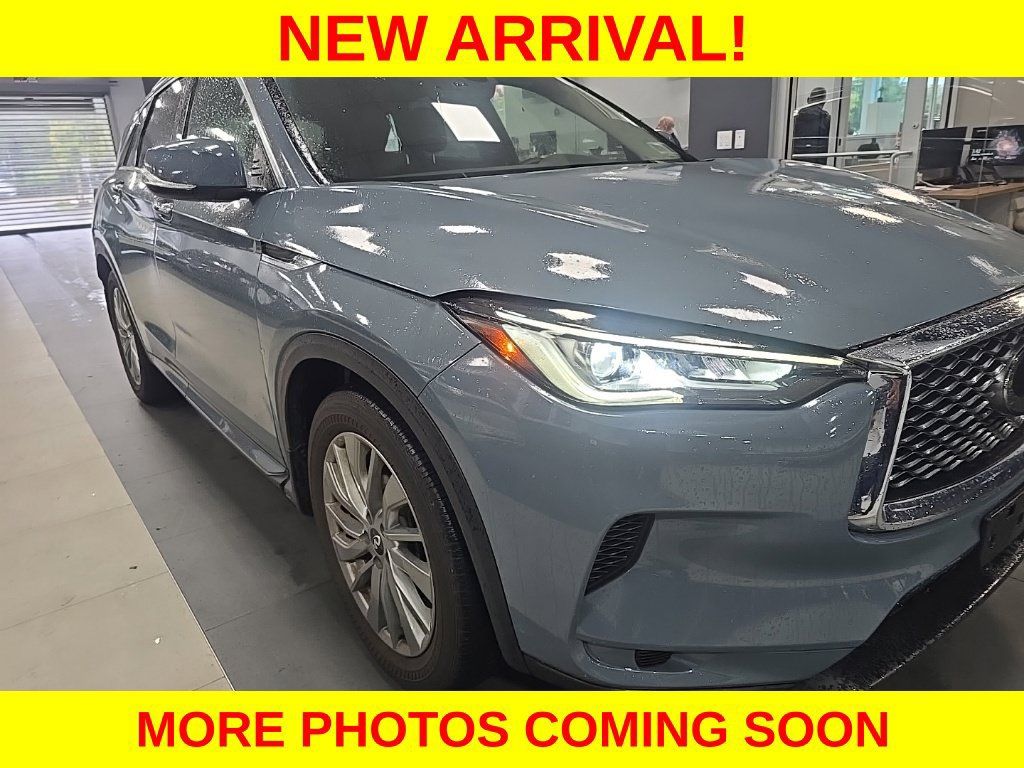 Used 2023 INFINITI QX50 Luxe AWD/4WD image 4