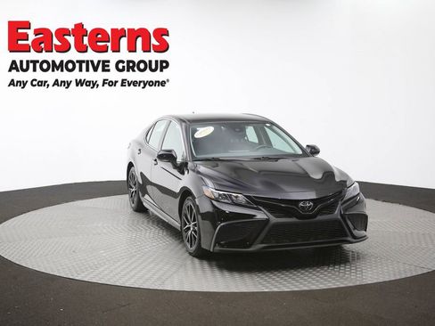 Used 2024 Toyota Camry SE w/ Convenience Package FWD image 50