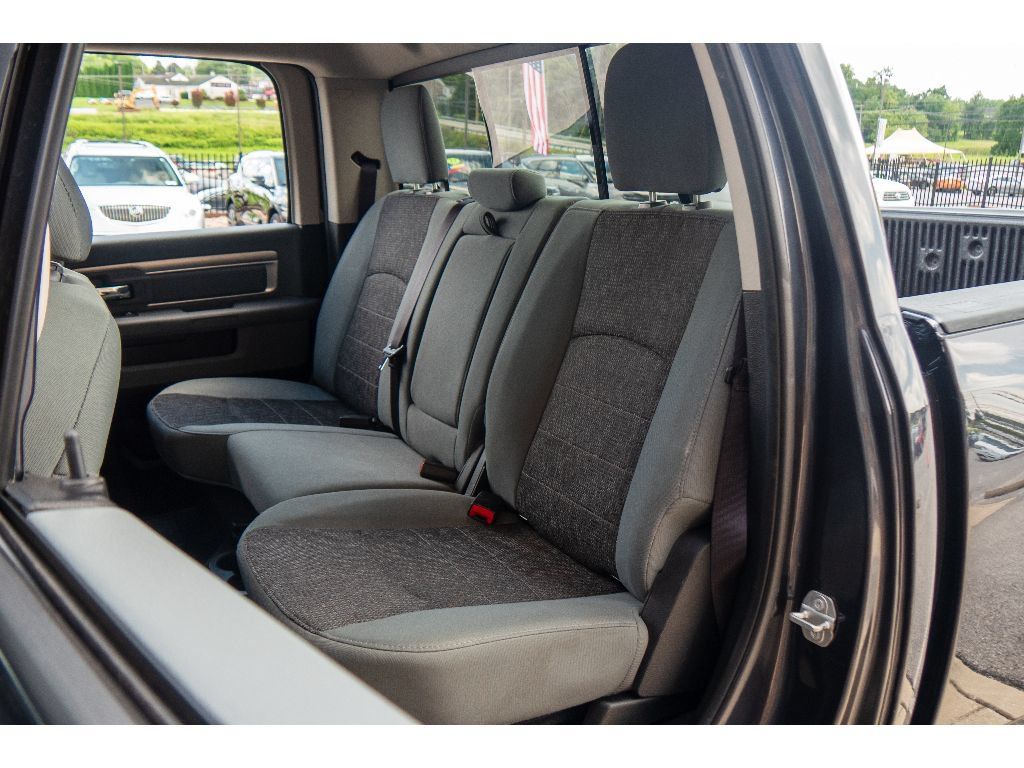 Used 2016 RAM 1500 Big Horn AWD/4WD image 18