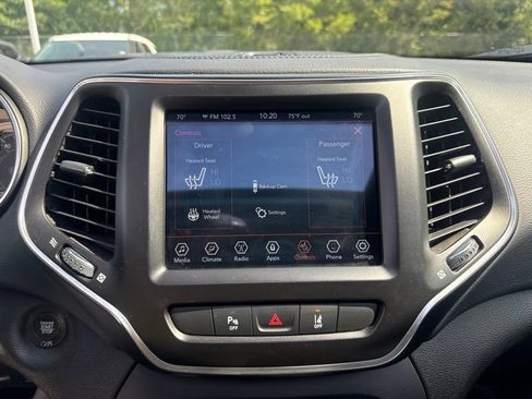 Used 2021 Jeep Cherokee Latitude Lux w/ Sun & Sound Group AWD/4WD image 10
