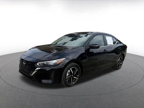 Used 2025 Nissan Sentra SV FWD image 8