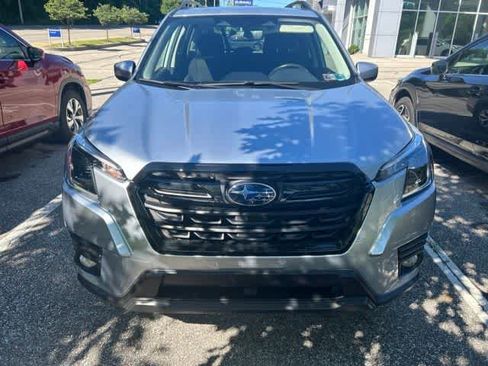 Used 2023 Subaru Forester Premium AWD/4WD image 18