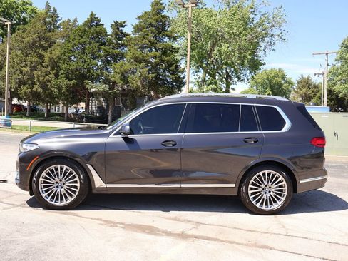 Used 2021 BMW X7 xDrive40i w/ Premium Package AWD/4WD image 5