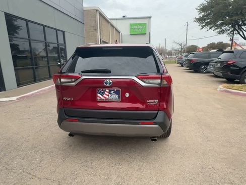 Used 2019 Toyota RAV4 Limited w/ Limited Grade Weather Package AWD/4WD image 7