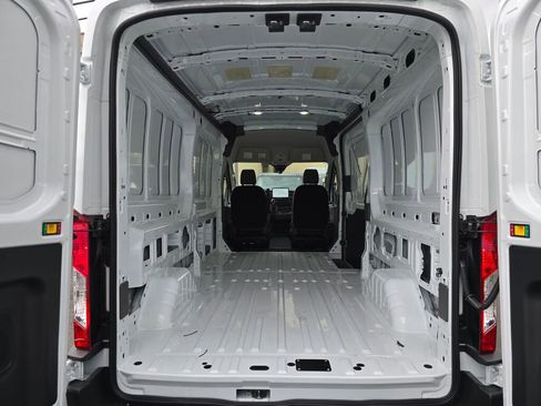 New 2026 Ford Transit 250 148 Medium Roof Extended AWD image 11