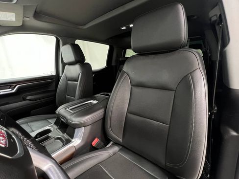 Used 2022 GMC Sierra 1500 SLT w/ SLT Premium Plus Package AWD/4WD image 14