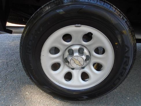 Used 2009 Chevrolet Silverado 1500 W/T image 24