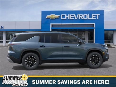 New 2026 Chevrolet Traverse Z71 w/ Driver Confidence Package AWD/4WD image 5
