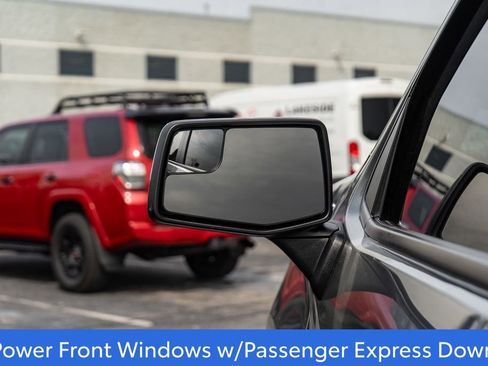 Used 2023 Chevrolet Silverado 1500 LT image 16