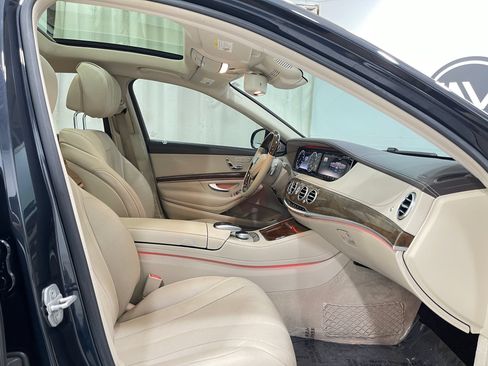 Used 2015 Mercedes-Benz S 550 4MATIC Sedan image 33