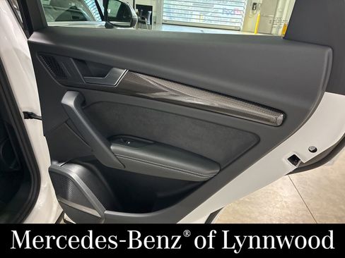 Used 2023 Audi SQ5 Premium Plus w/ Premium Plus Package image 22