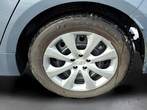 Used 2024 Toyota Corolla LE image 30