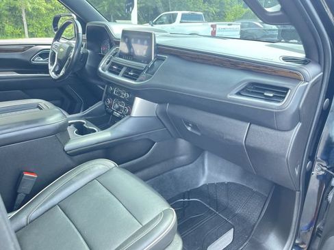 Certified 2021 Chevrolet Suburban Premier AWD/4WD image 30