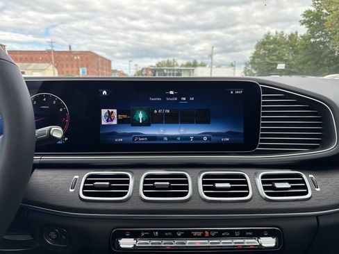 New 2026 Mercedes-Benz GLE 350 4MATIC image 36