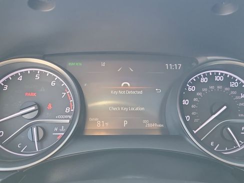 Certified 2022 Toyota Camry SE w/ Cold Weather Package AWD/4WD image 22