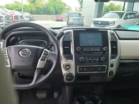 Used 2021 Nissan Titan SV w/ Accessory Utility Package AWD/4WD image 14
